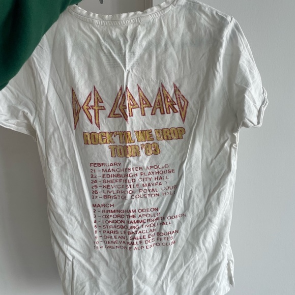 Graphic band tee - Picture 3 of 3